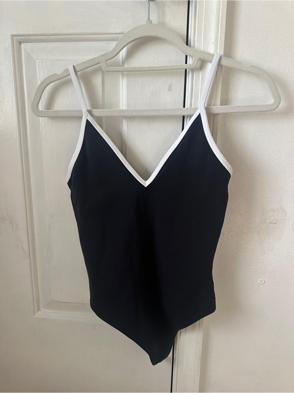 Aritzia Black V-Neck Camisole Bodysuit with White Trim- GOLDEN size S